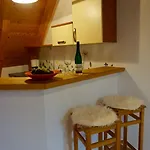 Weinhof Grosch *